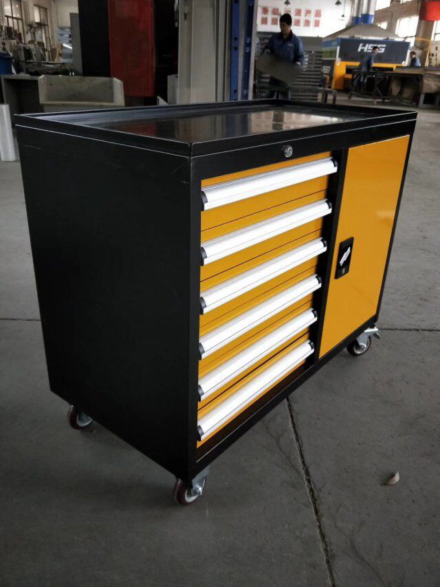 天金岡六抽一門工具柜場(chǎng)景圖