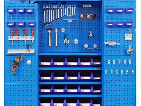 工具柜廠家天金岡砥礪奮進，獲中國招投標企業信用AAA級證書！