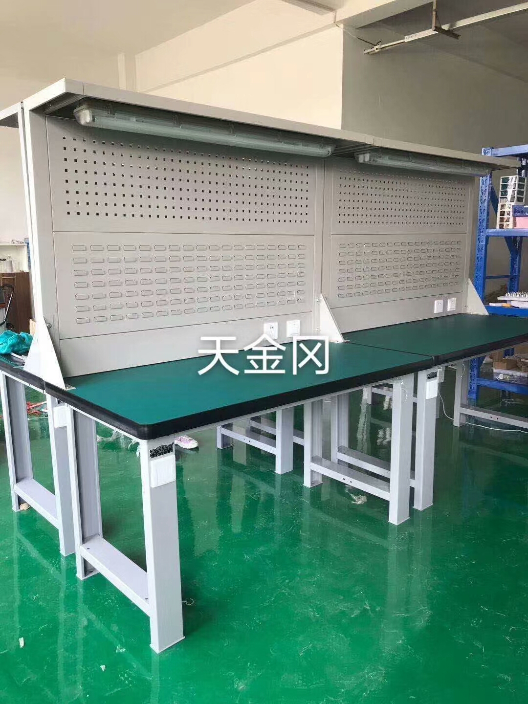 工廠鉗工桌工作臺