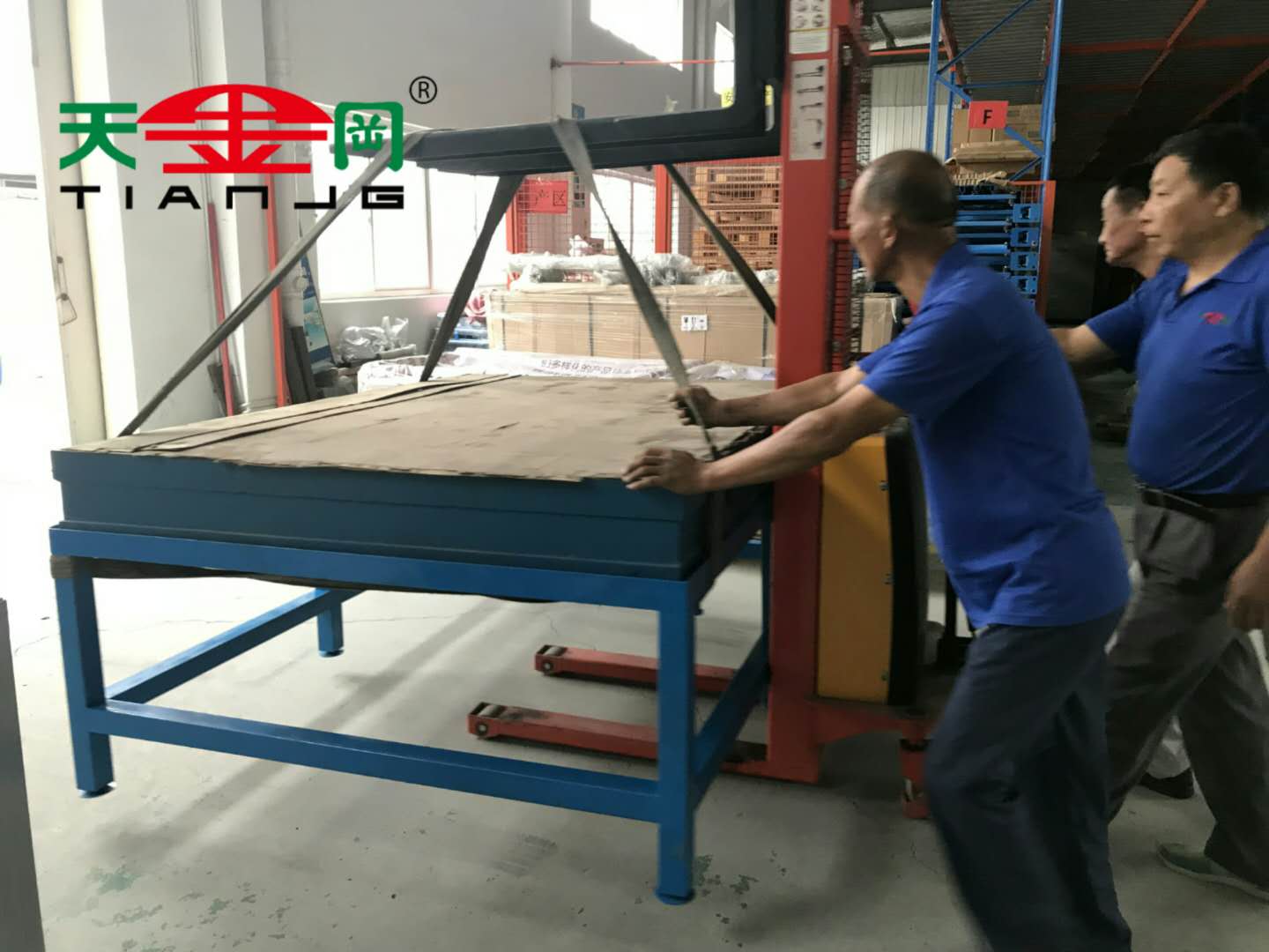 蘇州模具鉗工工作臺(tái)